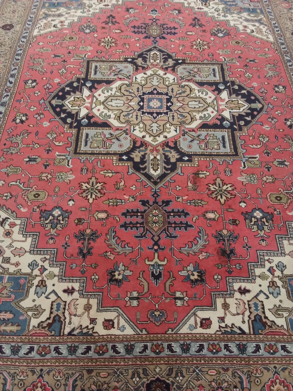 فرش هریز دستبافت ایرانی 12 متری 